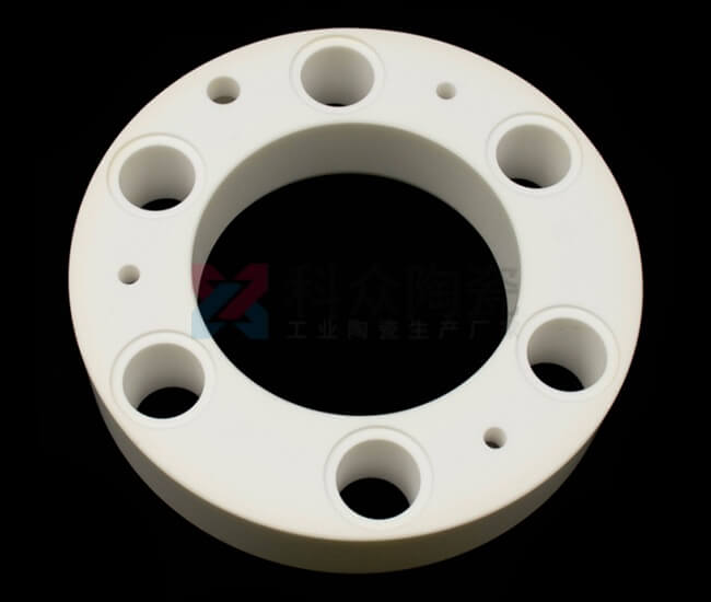 氧化鋁陶瓷的透光性與什么因素有關(guān)？（圖）