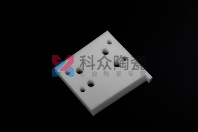 氧化鋯陶瓷在工業(yè)，醫(yī)療等多個領域證實是可靠